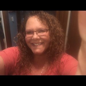 Meet your Posher, Annette